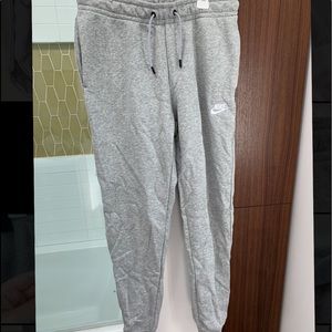 NWT nike sportswear joggers